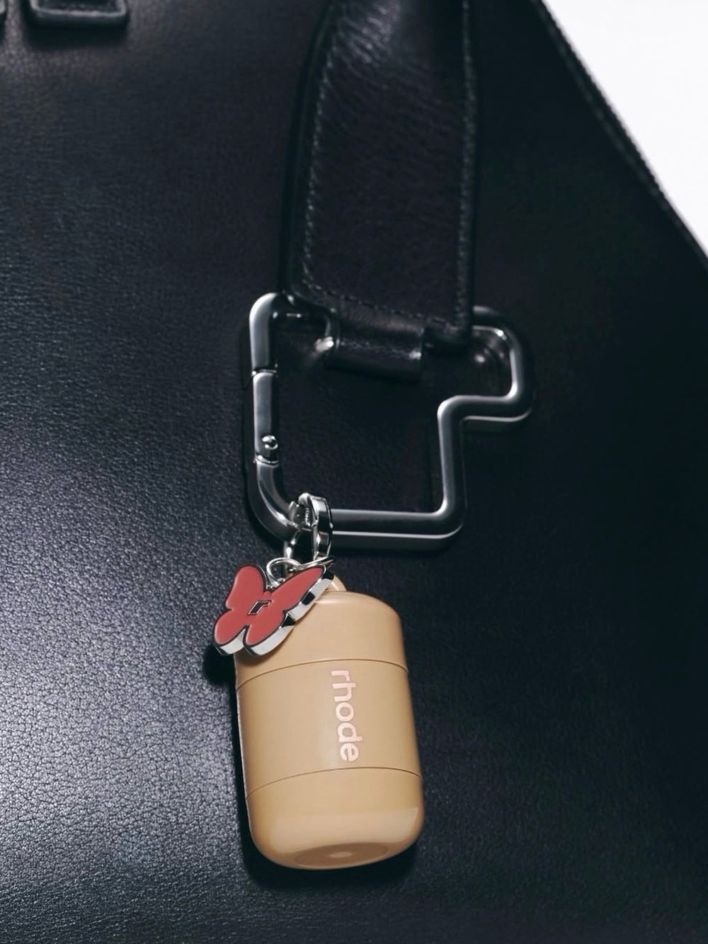 Rhode skin POCKET PEARL GEMINI with FLUTTER CHARM (no RHODE CARABINER)